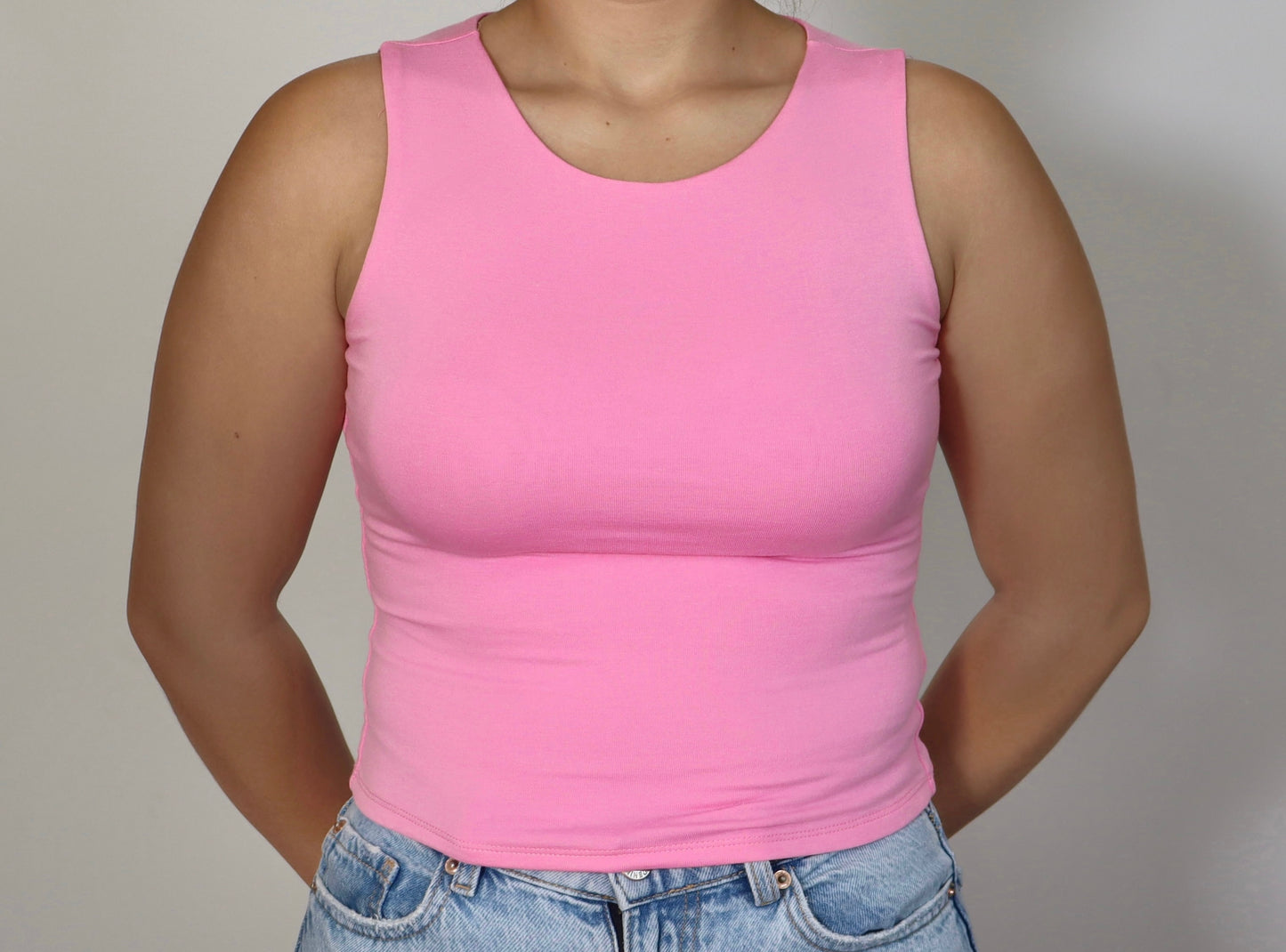 Double Layered Cropped Tank Top