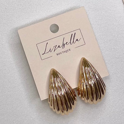 Ribbed Teardrop Earrings